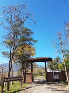 Отель Pousada Pedra da Mina  Паса-Куатру